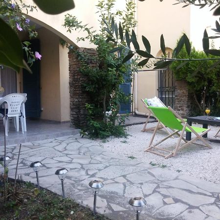 Agreable T3 Avec Jardin Et Parking Prive, A 350M Du Centre Ville Et Des Plages, Wifi, Remise Supplementaire De 10 Pourcent Pour Une Location A La Semaine Кавалер-сюр-Мер Экстерьер фото