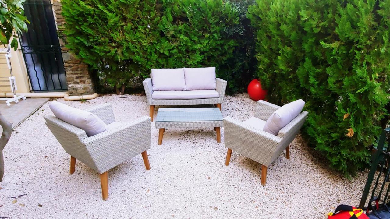 Agreable T3 Avec Jardin Et Parking Prive, A 350M Du Centre Ville Et Des Plages, Wifi, Remise Supplementaire De 10 Pourcent Pour Une Location A La Semaine Кавалер-сюр-Мер Экстерьер фото