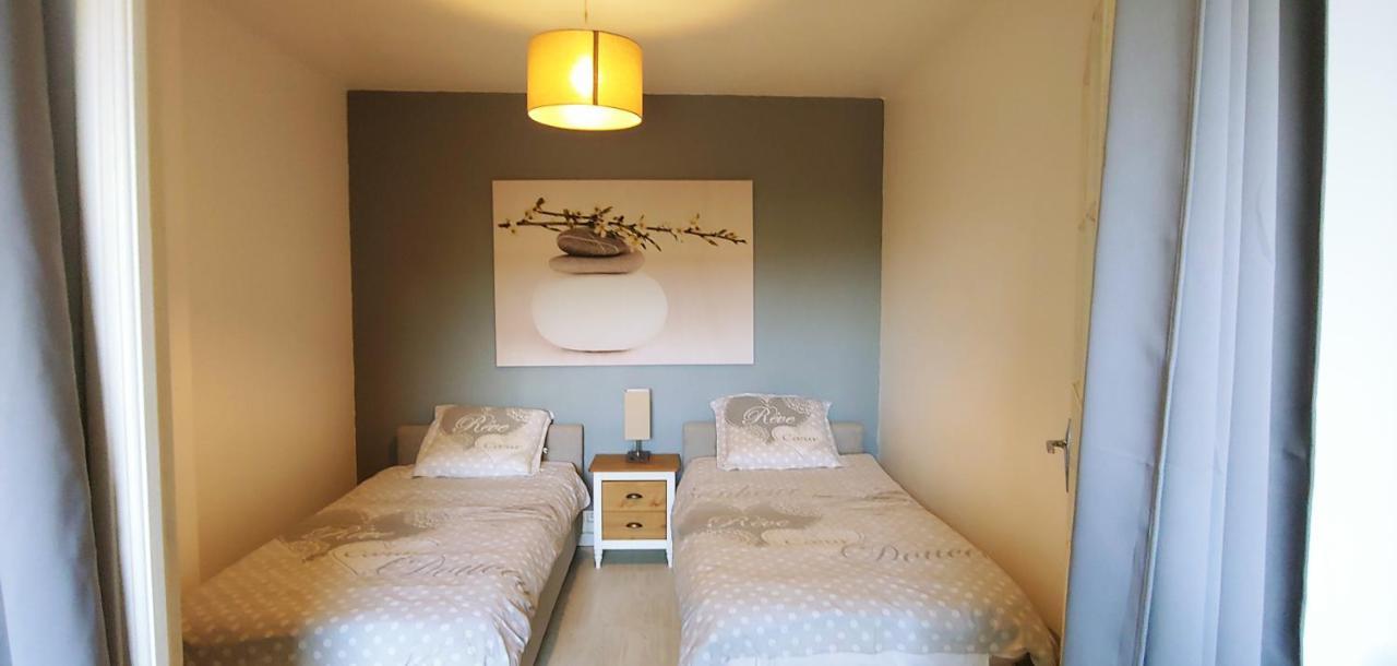 Agreable T3 Avec Jardin Et Parking Prive, A 350M Du Centre Ville Et Des Plages, Wifi, Remise Supplementaire De 10 Pourcent Pour Une Location A La Semaine Кавалер-сюр-Мер Экстерьер фото
